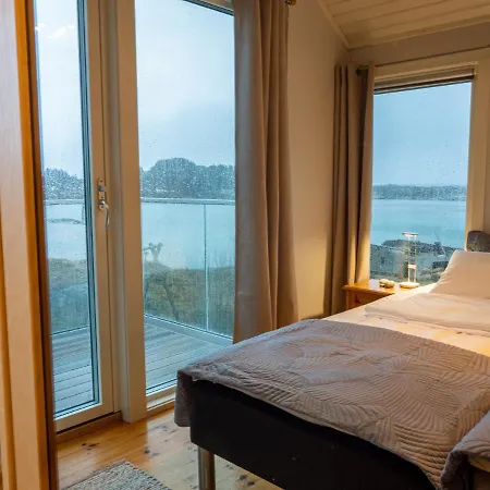 Villa Ballstad Hostel *