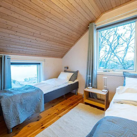 Hostel Villa Ballstad